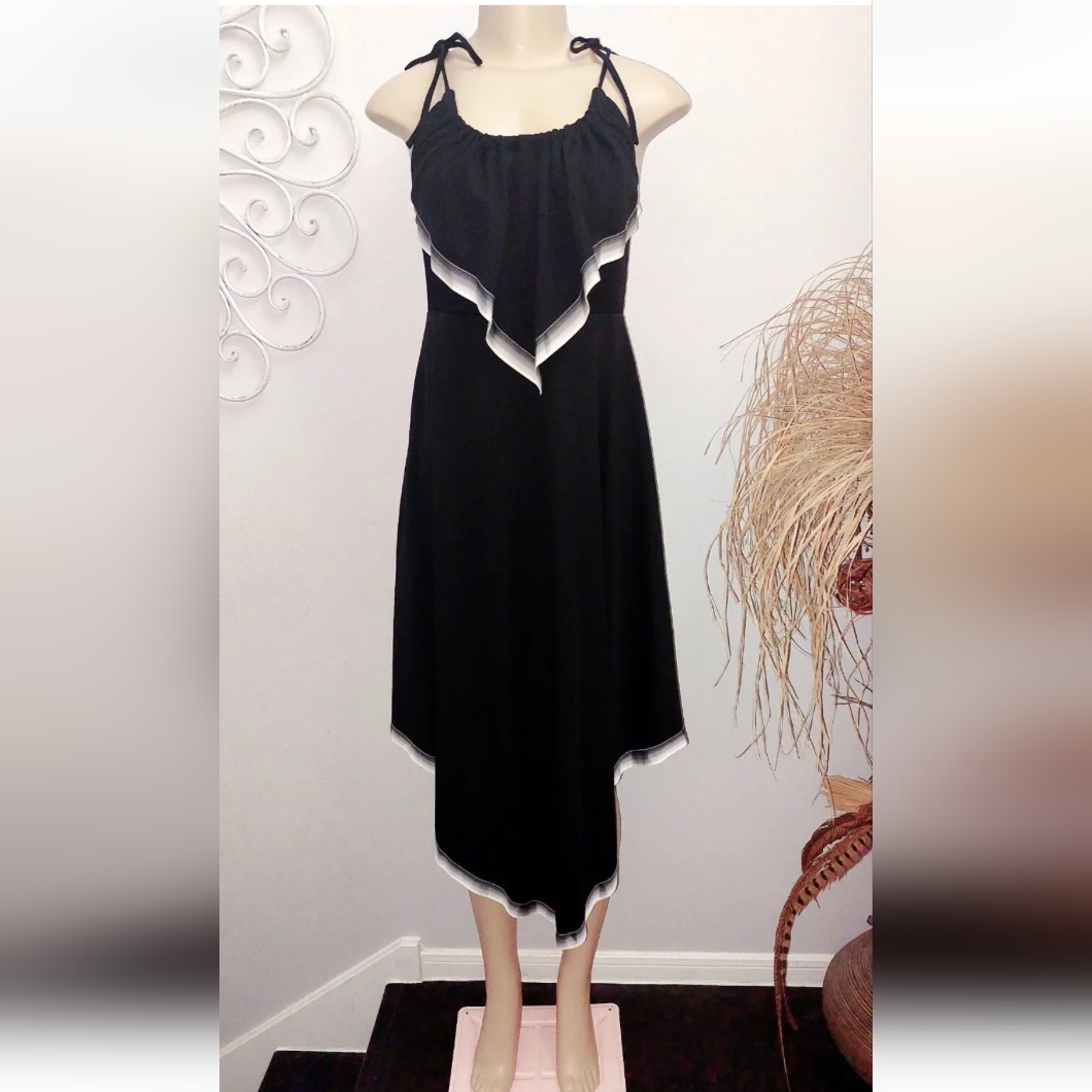 Melissa Lane Original Vintage 70s Mod Goth Black White Hankerchief Hem Dress